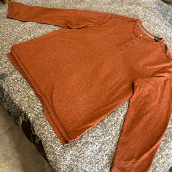 Tommy Bahama X-Large Dark Orange Long Sleeve 1/4 button Shirt - Picture 2 of 7